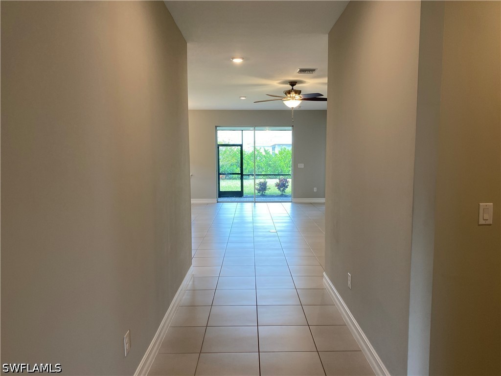 4 Bed SingleFamilyResidence for Sale in Bonita Springs, photo 7