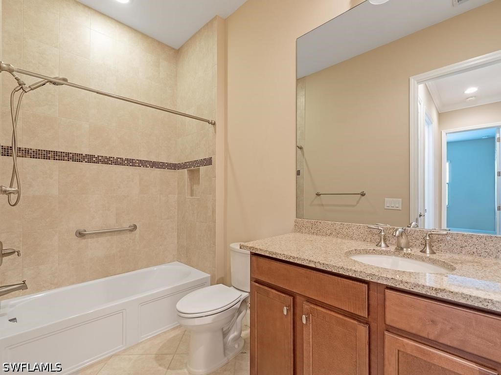 2 Bed Waterfront Home for Sale in Bonita Isles, photo 7