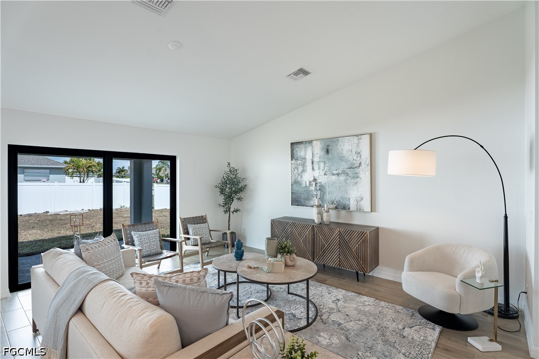 4 Bed SingleFamilyResidence for Sale in Cape Coral, FL — photo 7