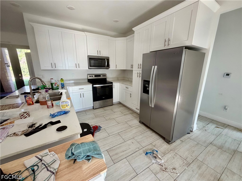 4 Bed SingleFamilyResidence for Sale in Lehigh Acres, photo 7