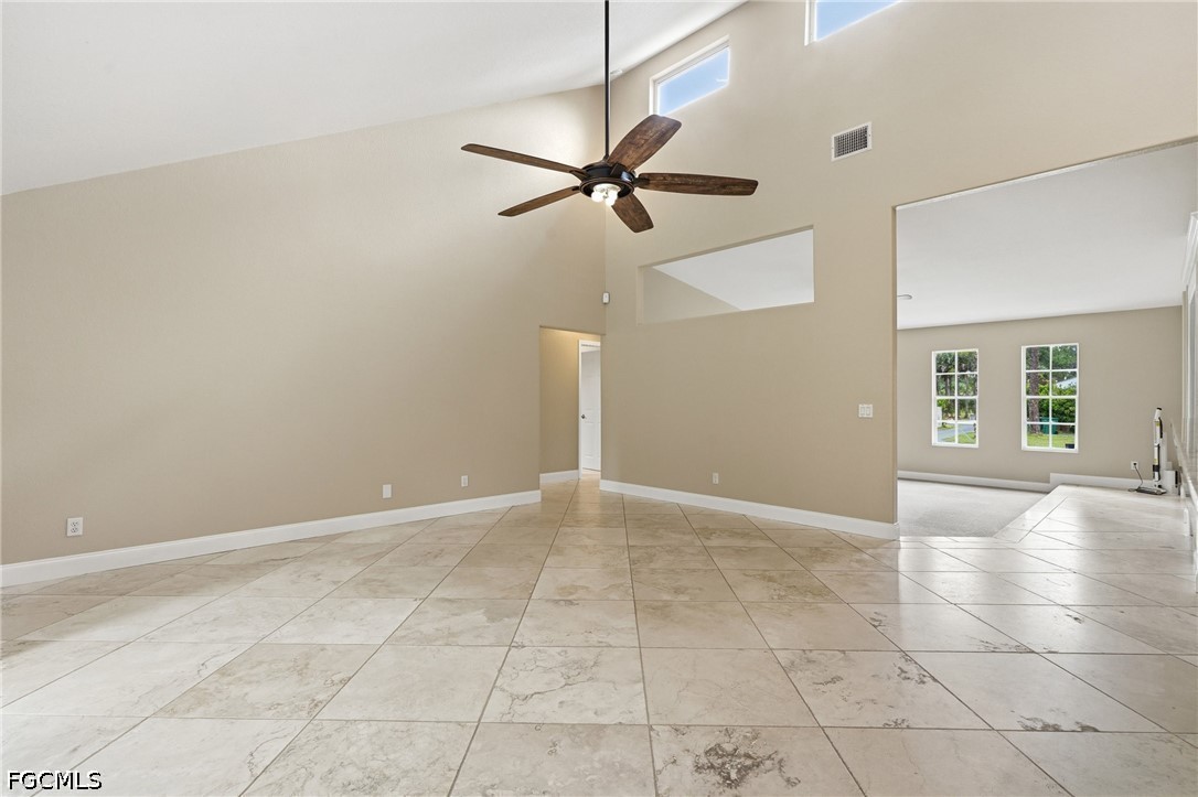 3 Bed SingleFamilyResidence for Sale in Naples, FL, $549,900 — photo 7
