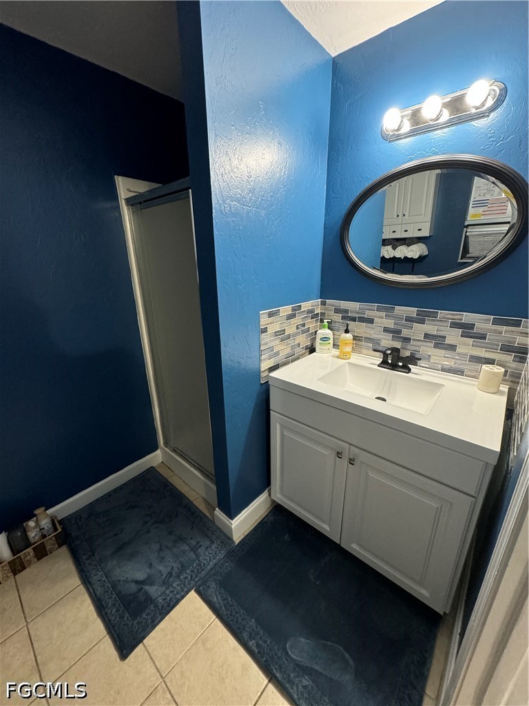 3 Bed SingleFamilyResidence for Sale in Bayside Park, FL — photo 7