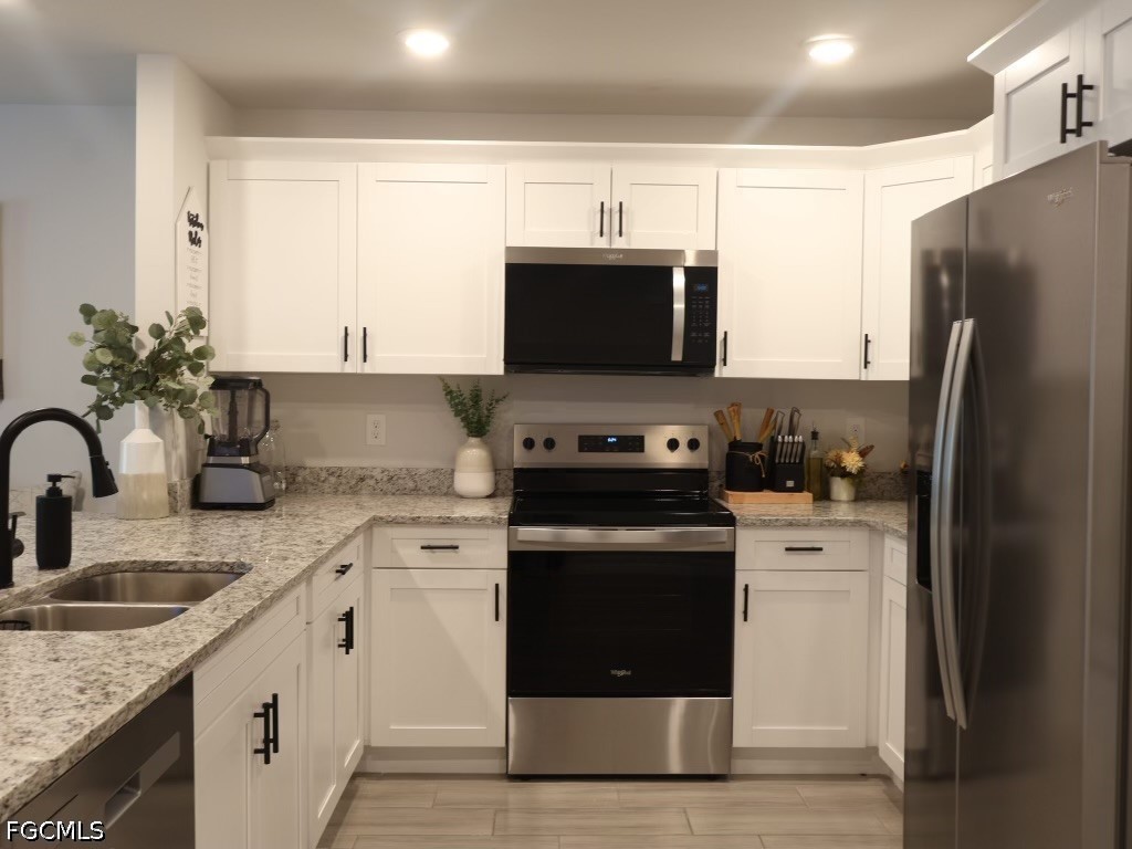 6 Bed Duplex for Sale in Fort Myers, photo 7