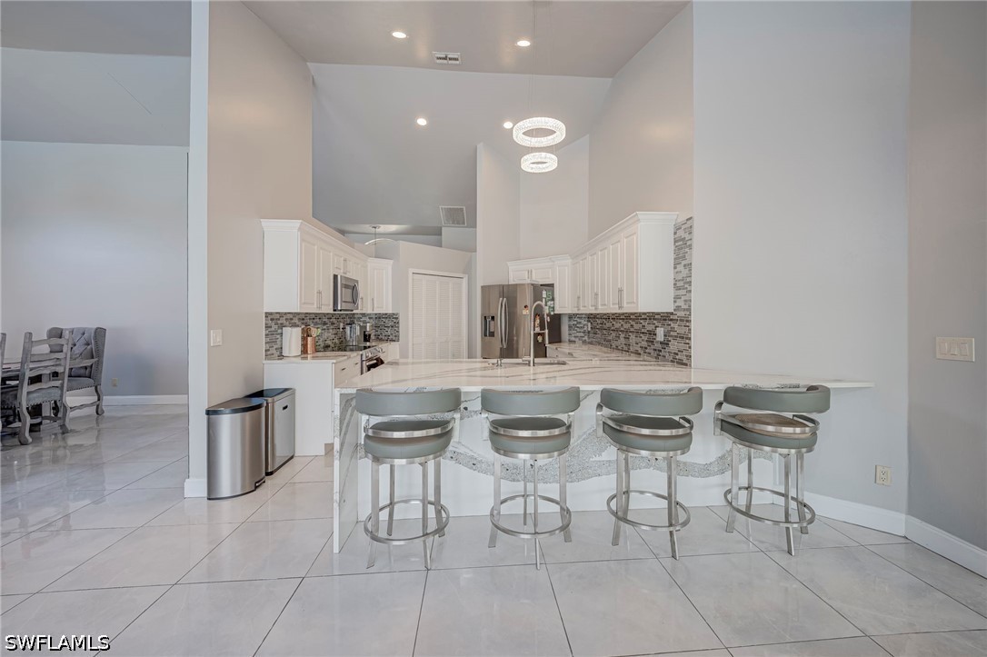 3 Bed Pool Home for Sale in Berkshire Lakes, photo 7
