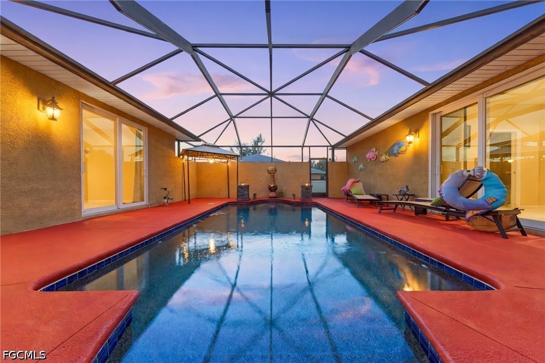3 Bed Pool Home for Sale in Cape Coral, photo 7