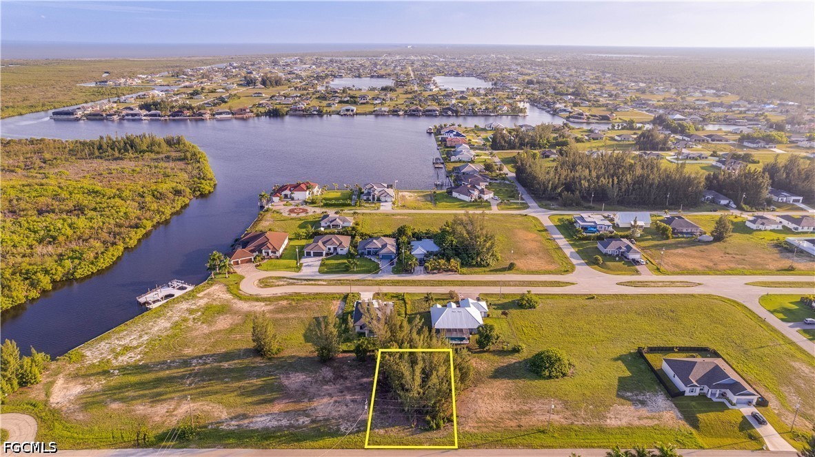 Residential for Sale in Cape Coral, FL, $35,000 — photo 7