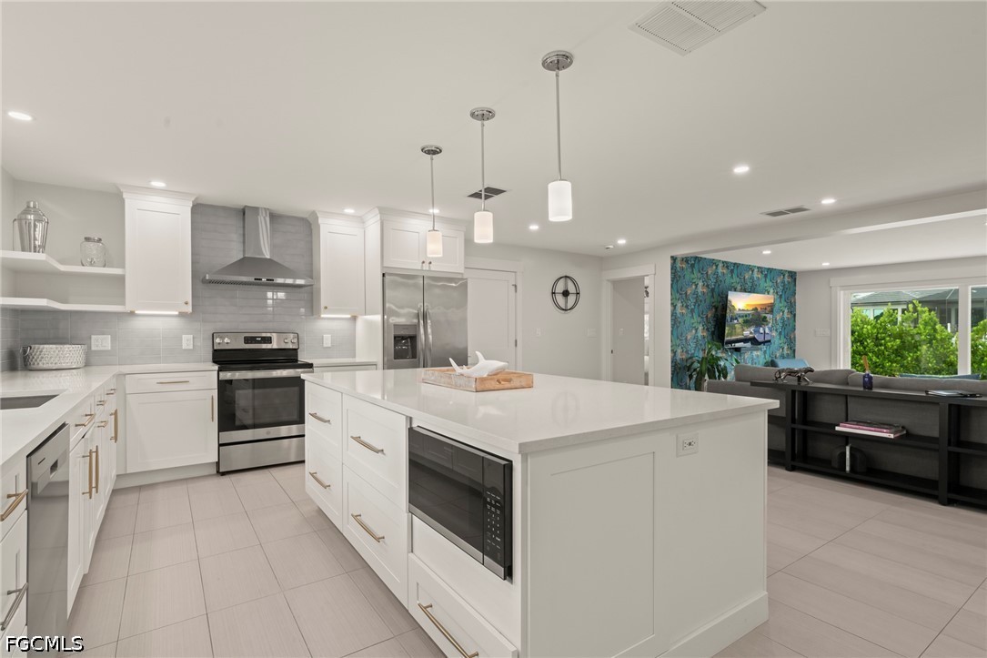 4 Bed Pool Home for Sale in Cape Coral, photo 7