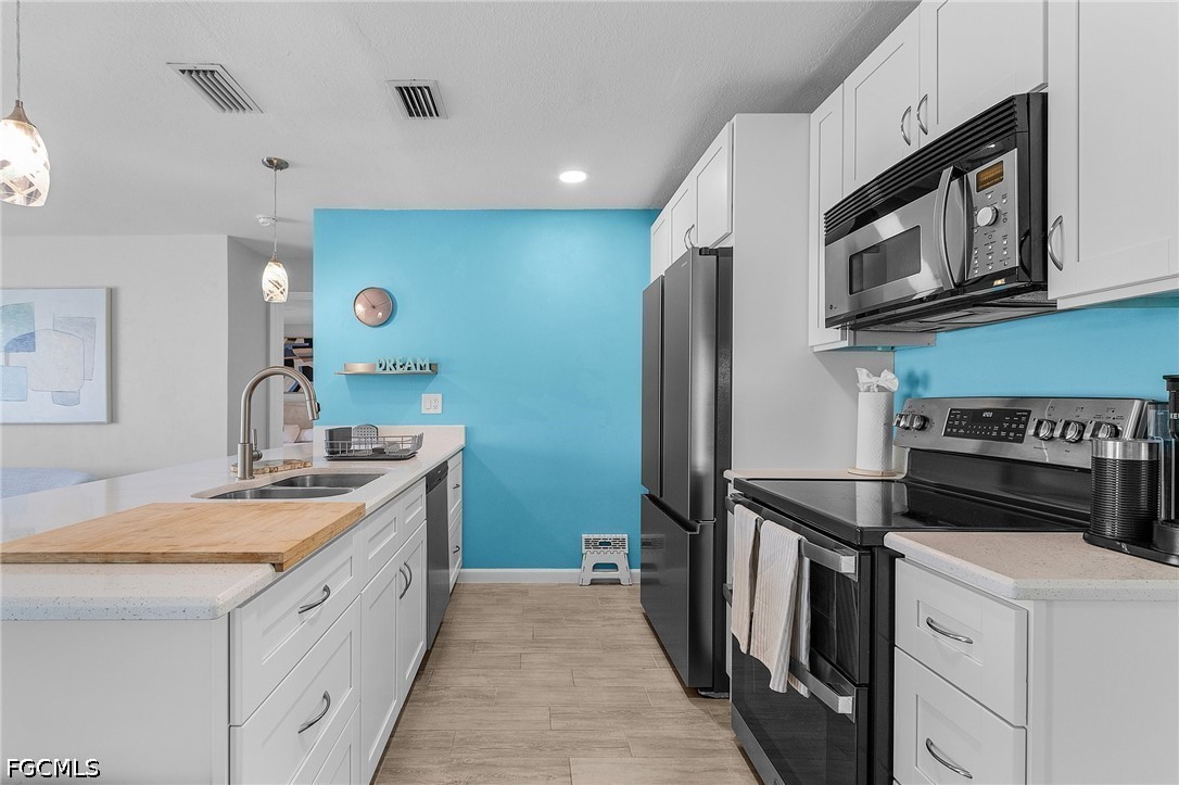 2 Bed Pool Home for Sale in Matlacha, FL — photo 7