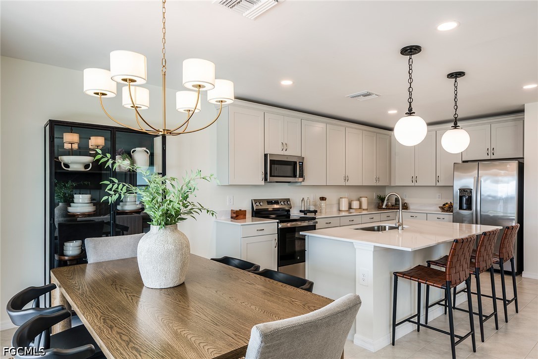 5 Bed SingleFamilyResidence for Sale in Whispering Lakes, FL — photo 7