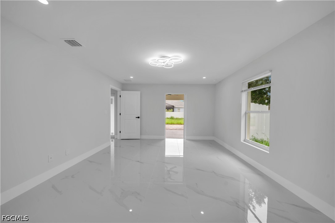 3 Bed SingleFamilyResidence for Sale in Lehigh Acres, FL — photo 7