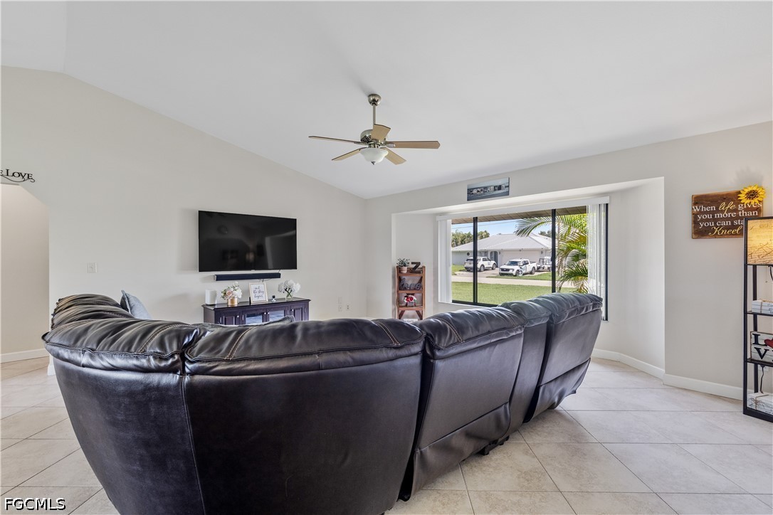 3 Bed SingleFamilyResidence for Sale in Cape Coral, FL — photo 7