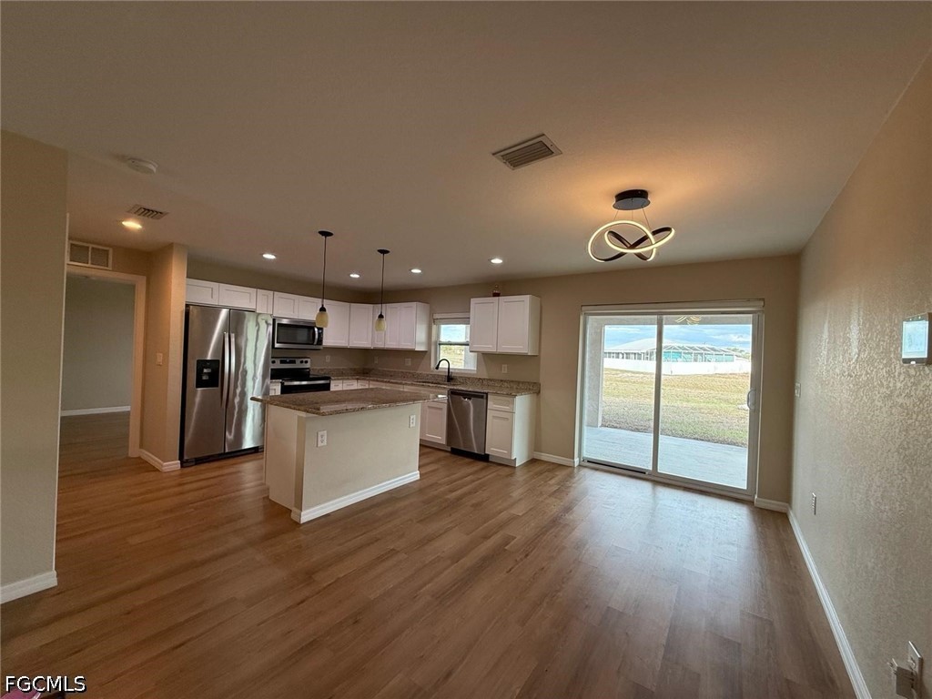 3 Bed SingleFamilyResidence for Sale in Labelle, FL — photo 7