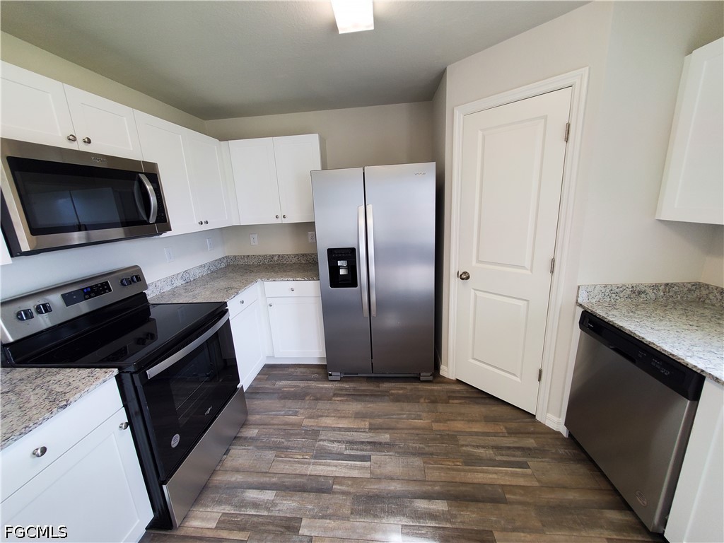 4 Bed SingleFamilyResidence for Sale in Cape Coral, FL — photo 7