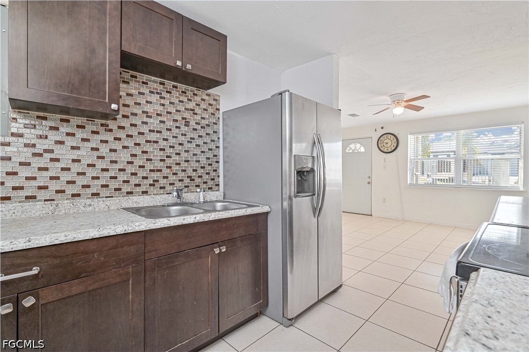 6 Bed SingleFamilyResidence for Sale in Fort Myers, FL — photo 7