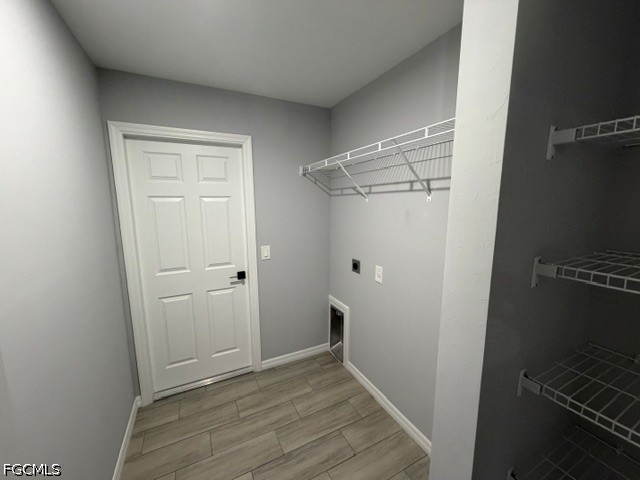 4 Bed SingleFamilyResidence for Sale in Lehigh Acres, FL — photo 7
