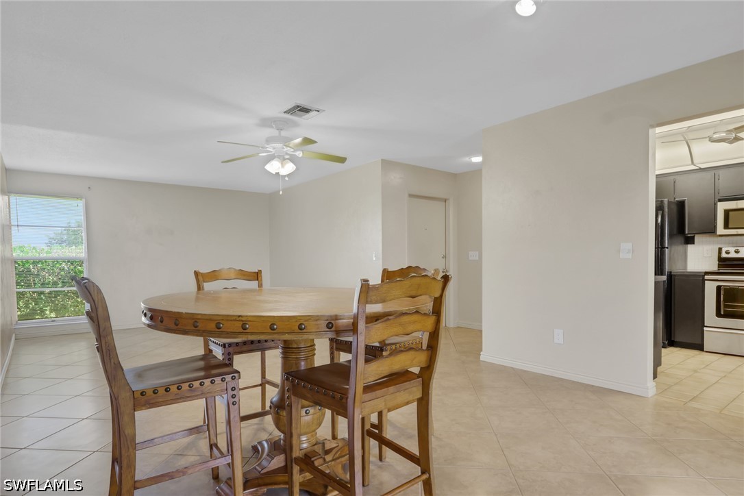 2 Bed Attached for Sale in Lakewood Villas, FL, $295,000 — photo 7
