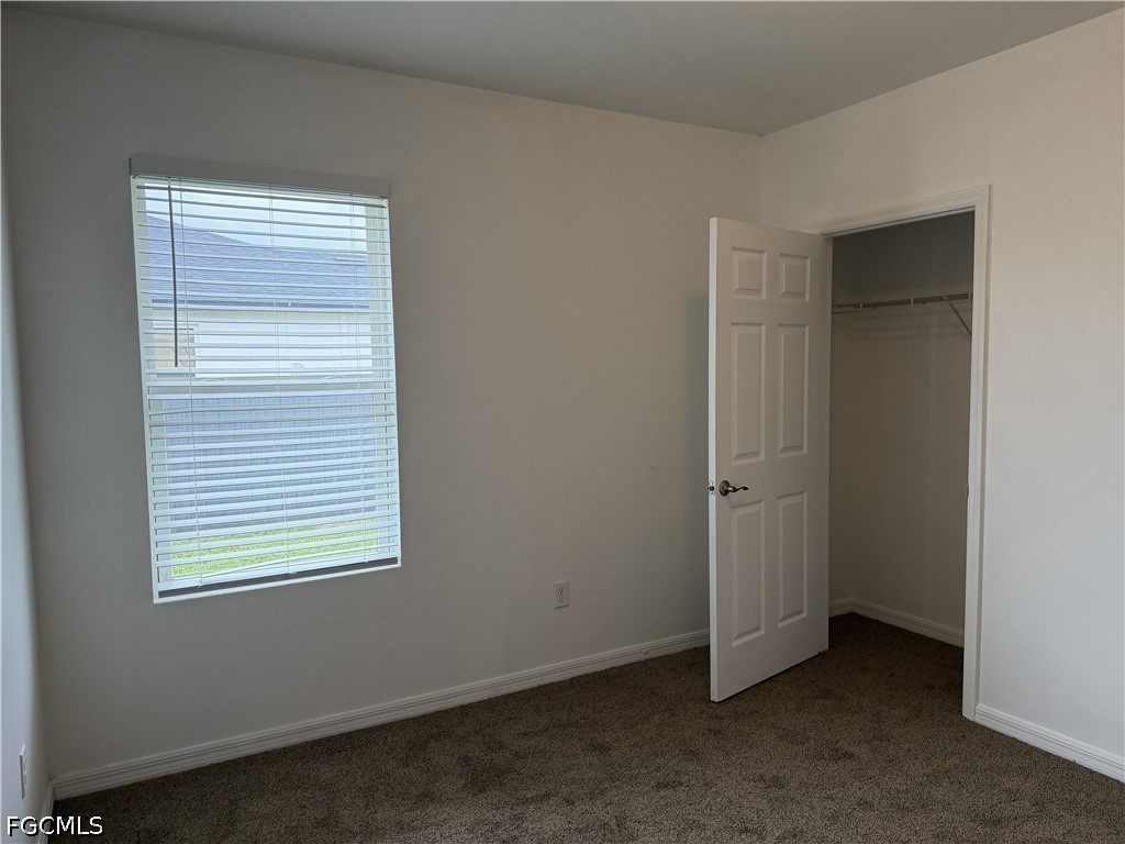 3 Bed SingleFamilyResidence for Sale in Cape Coral, FL — photo 7