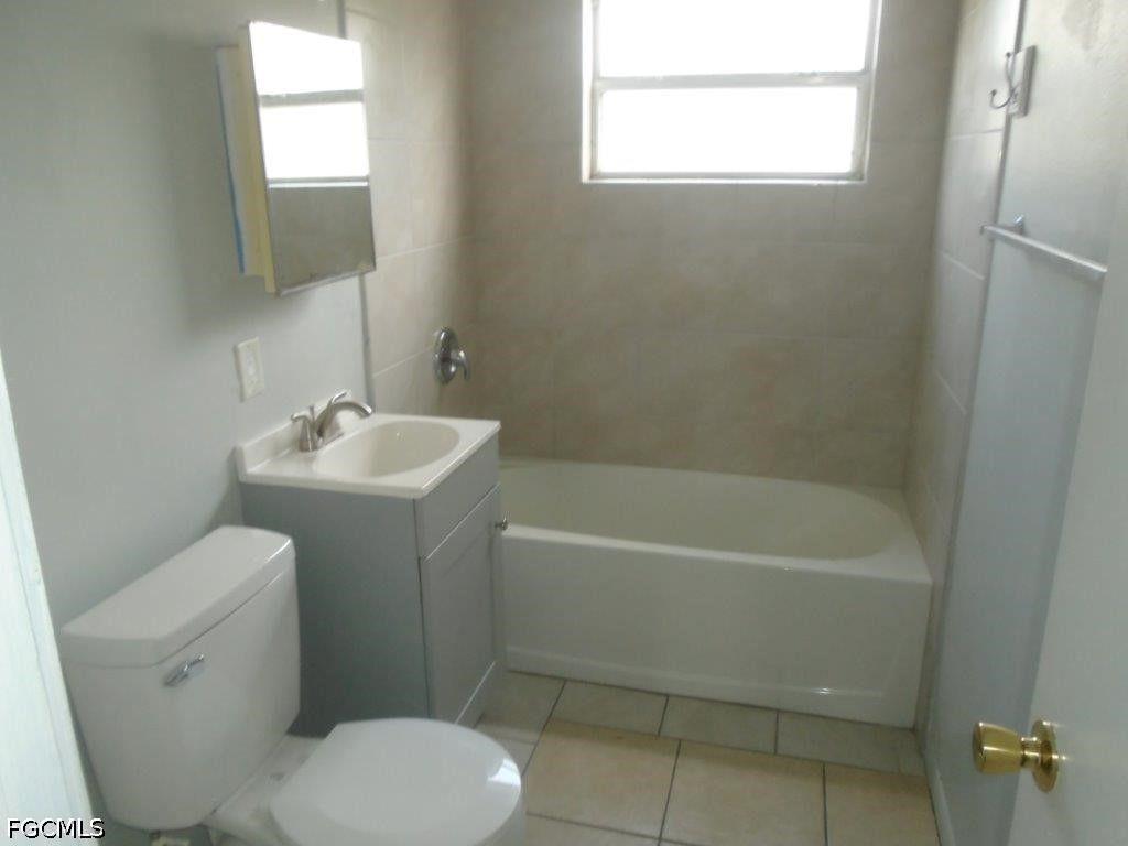 4 Bed SingleFamilyResidence for Sale in Sengs Subd, FL — photo 7