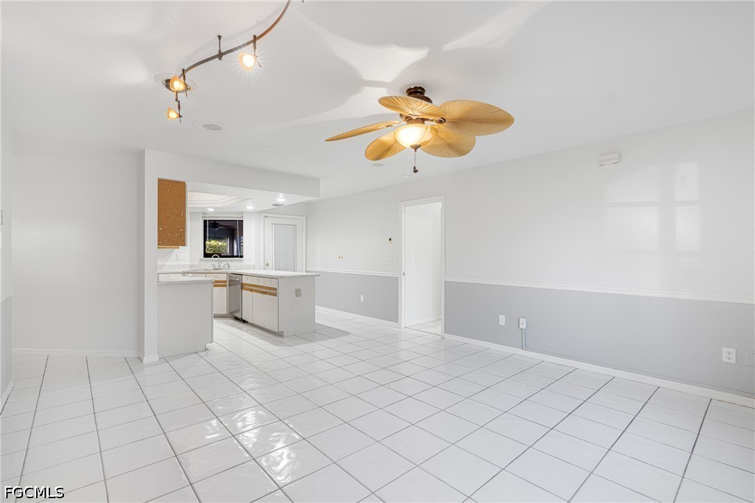 3 Bed Pool Home for Sale in Cape Coral, FL, $2,600 — photo 7