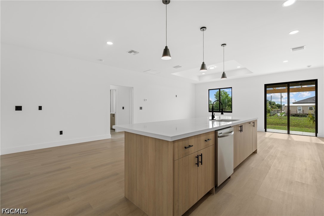 3 Bed SingleFamilyResidence for Sale in Labelle, FL, $2,300 — photo 7
