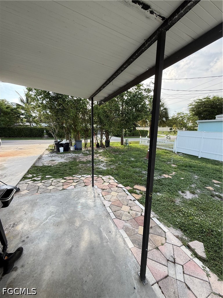 2 Bed Waterfront Home for Sale in Leitner Creek Manor, FL — photo 7