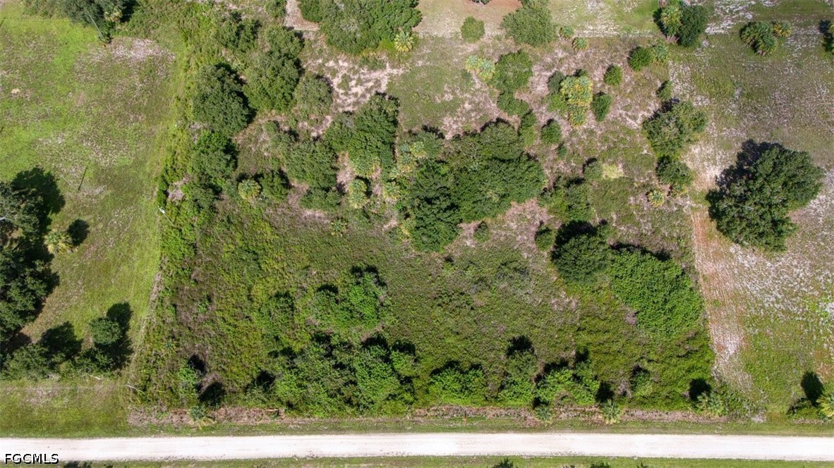 Residential for Sale in Pioneer Plantation, photo 7