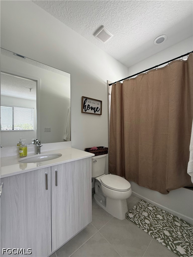 4 Bed SingleFamilyResidence for Sale in Immokalee, FL — photo 7