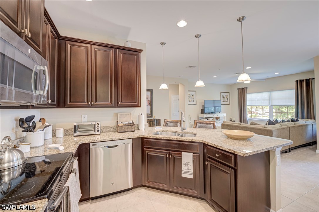 3 Bed Condominium for Sale in Estero, FL, $2,450 — photo 7