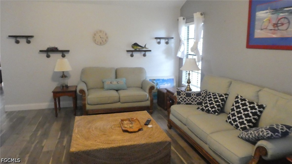 2 Bed Condominium for Sale in Fort Myers, FL, $3,000 — photo 7