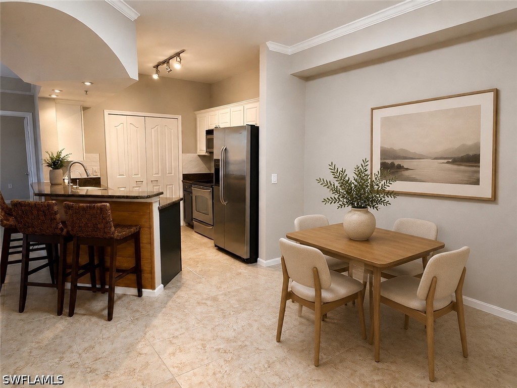 2 Bed Condominium for Sale in Positano Place, FL, $2,100 — photo 7