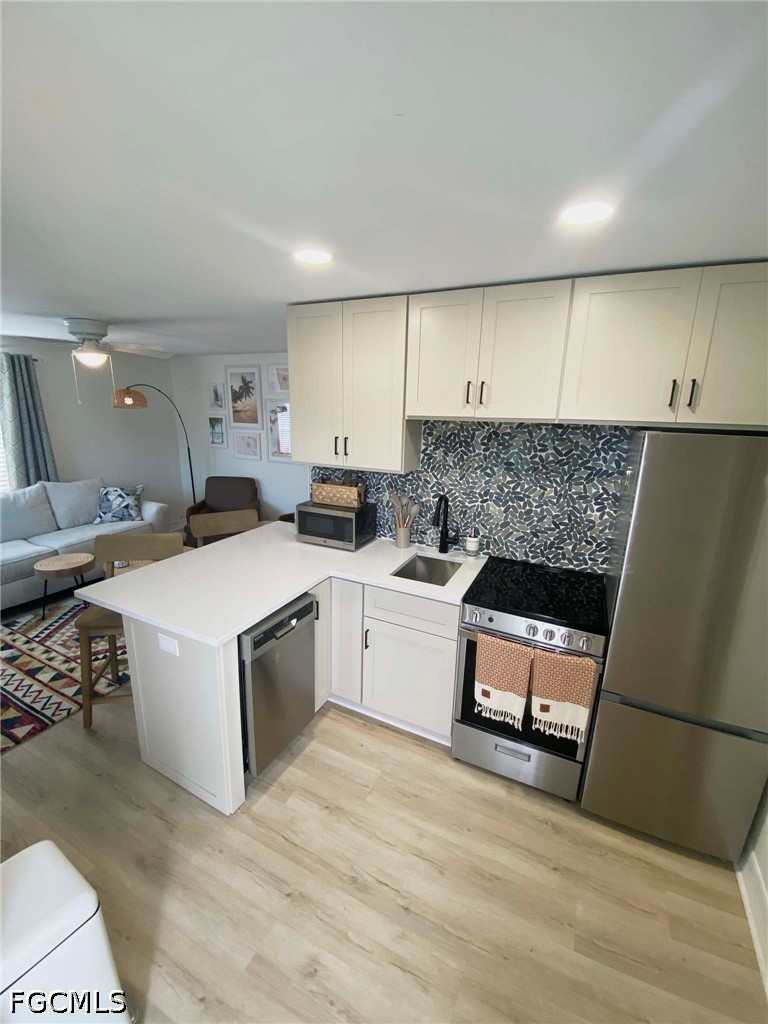 4 Bed Quadruplex for Sale in El Sol, FL, $1,250,000 — photo 7