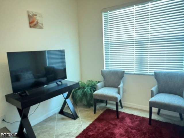 2 Bed Waterfront Home for Sale in Fort Myers, FL, $6,900 — photo 7