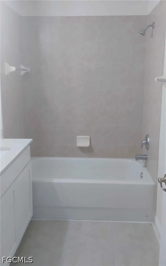 2 Bed Pool Home for Sale in Cape Coral, photo 7