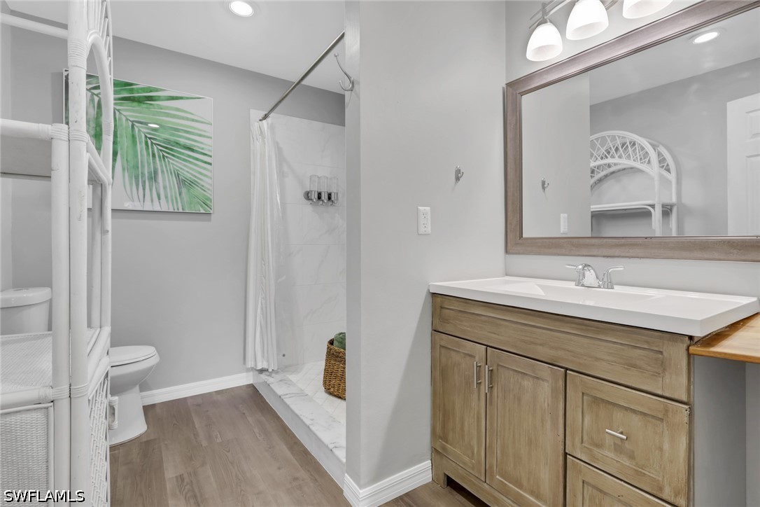 2 Bed SingleFamilyResidence for Sale in Naples, FL, $595,000 — photo 7