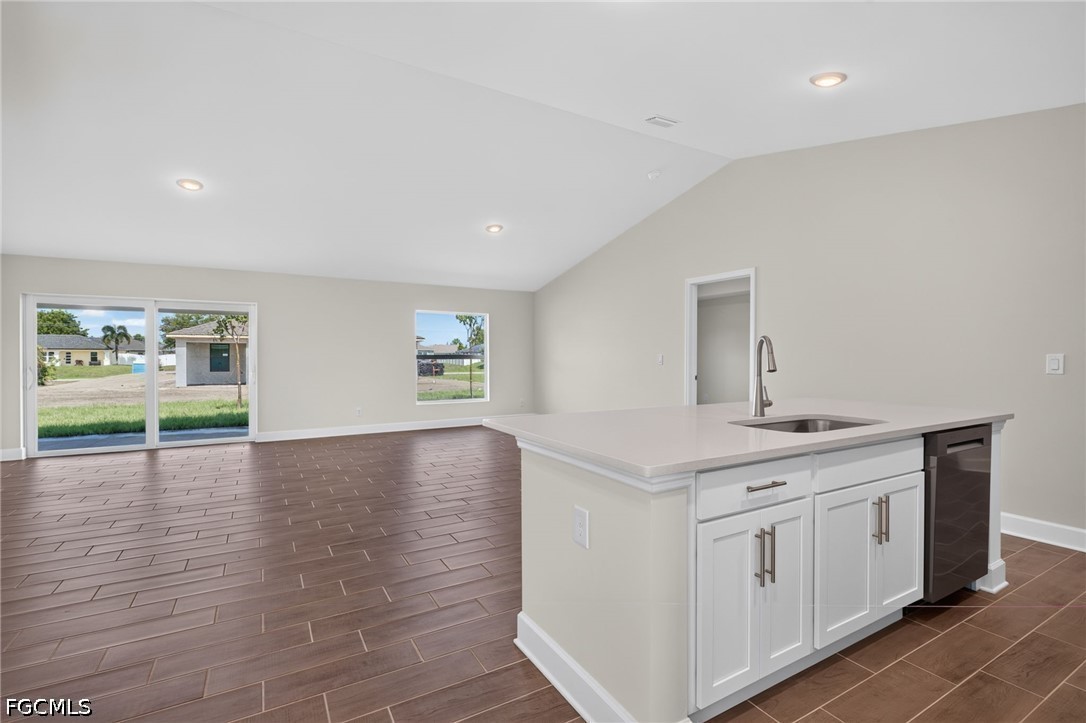 4 Bed SingleFamilyResidence for Sale in Cape Coral, FL — photo 7