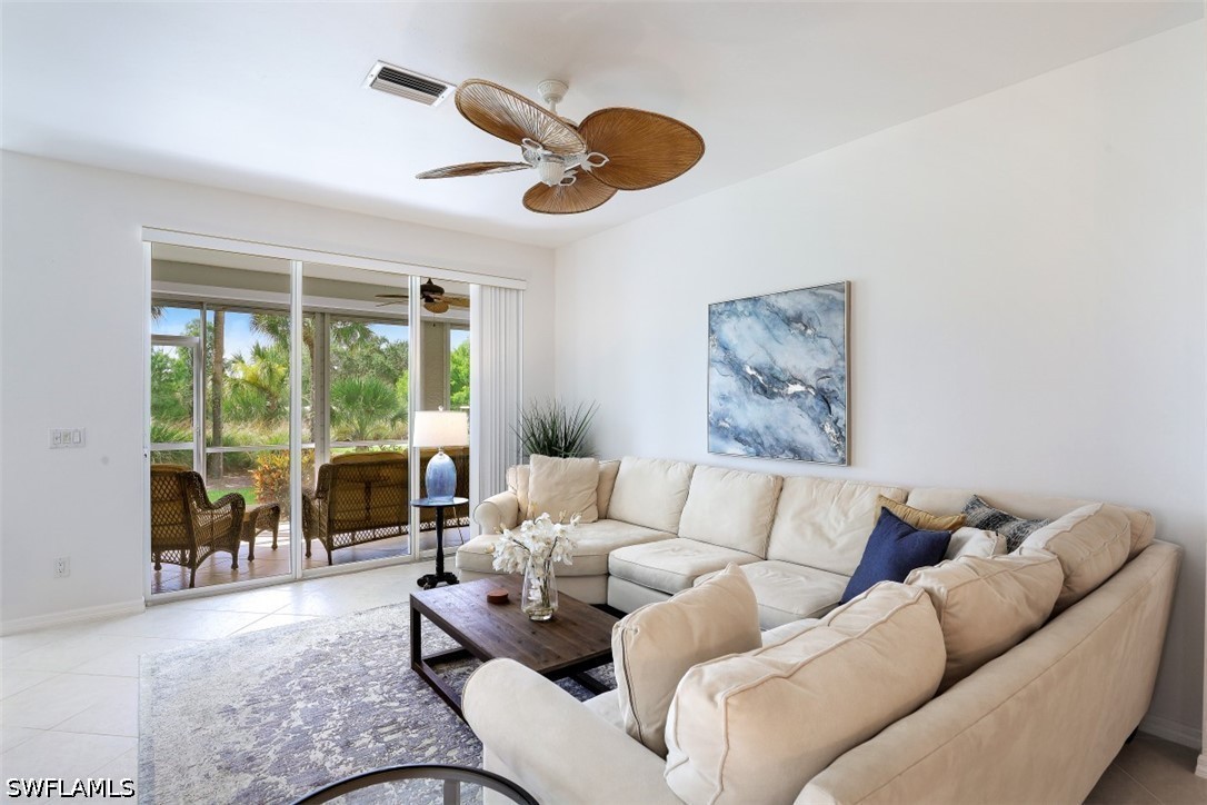 3 Bed Condominium for Sale in Clubside, FL, $8,000 — photo 7