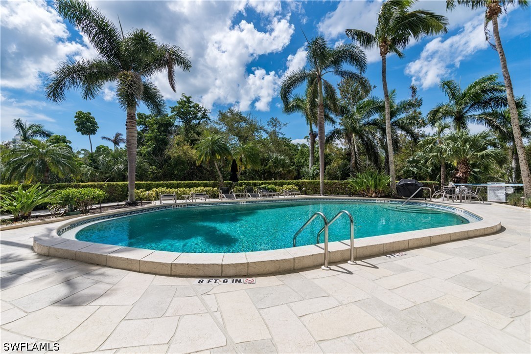 2 Bed Condominium for Sale in Naples, FL, $10,000 — photo 7