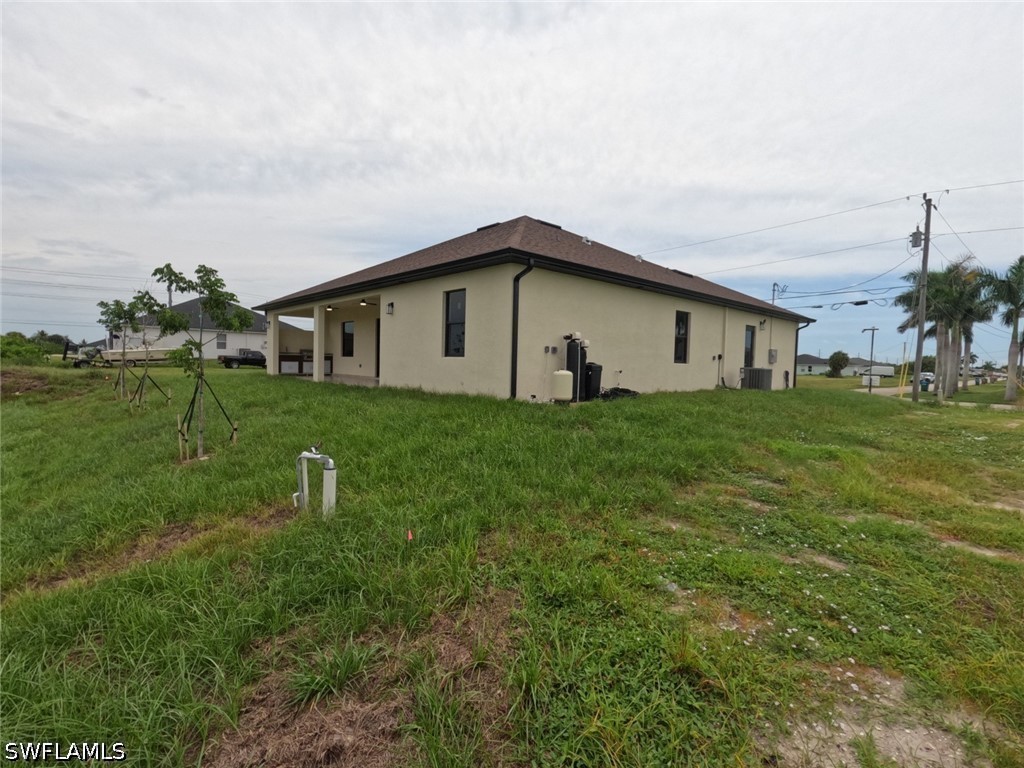 3 Bed Waterfront Home for Sale in Cape Coral, FL, $399,000 — photo 7