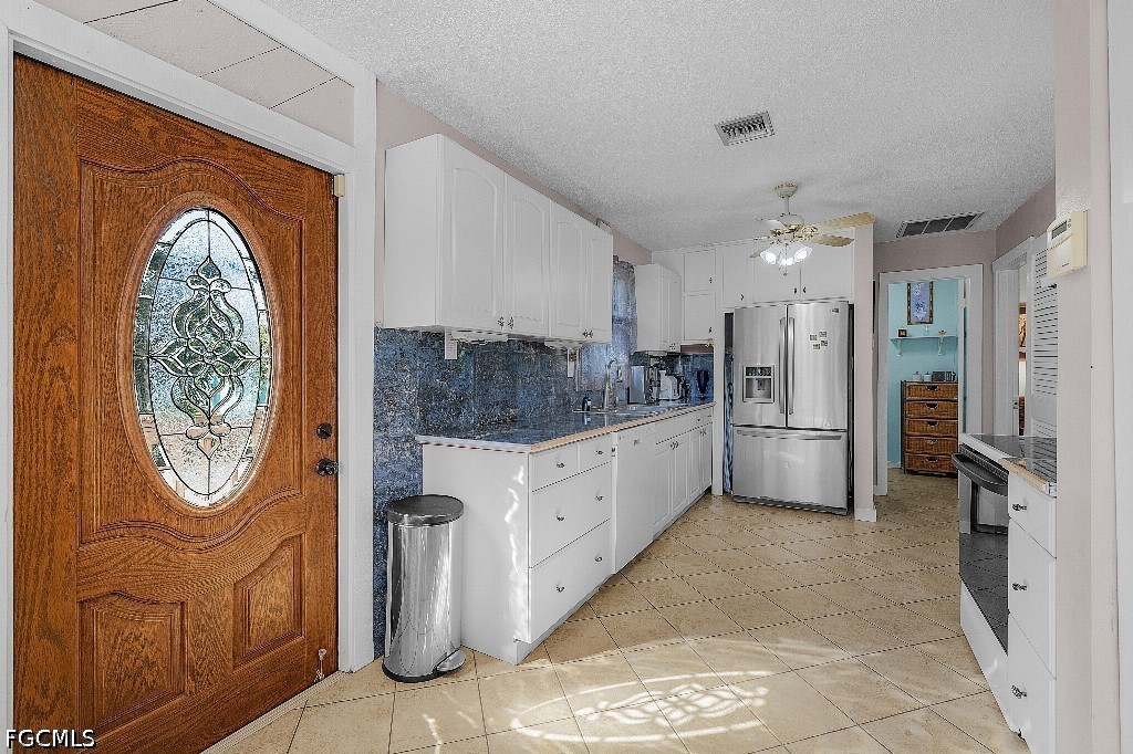 3 Bed SingleFamilyResidence for Sale in Bokeelia, FL — photo 7