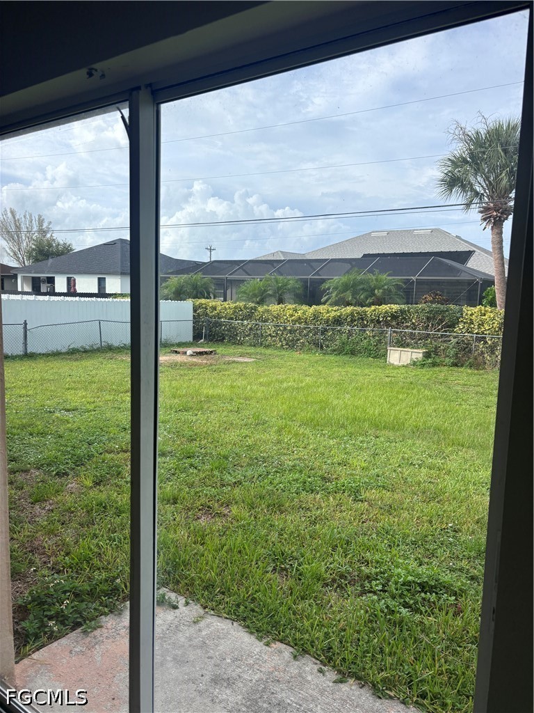 3 Bed SingleFamilyResidence for Sale in Cape Coral, FL — photo 7