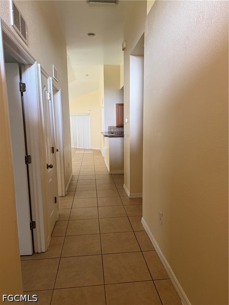 3 Bed SingleFamilyResidence for Sale in Lehigh Acres, photo 7