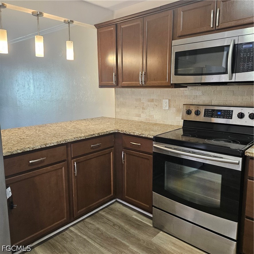 2 Bed Condominium for Sale in Cape Coral, FL, $129,900 — photo 7
