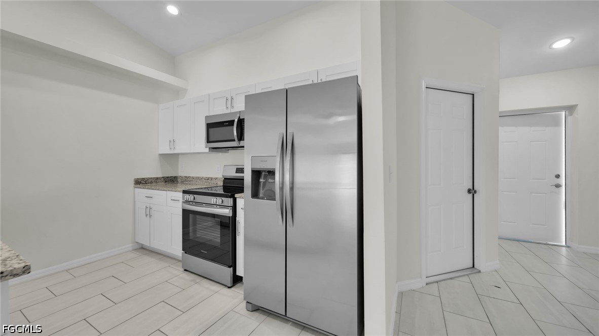 3 Bed Duplex for Sale in Cape Coral, FL, $1,800 — photo 7
