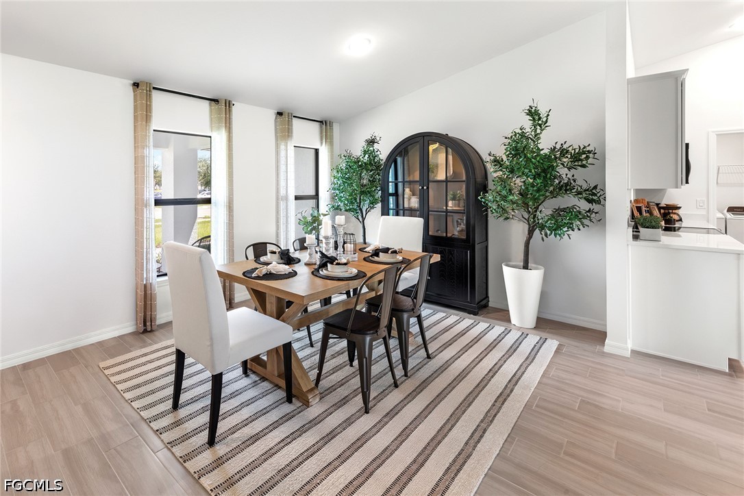 4 Bed SingleFamilyResidence for Sale in Cape Coral, FL — photo 7