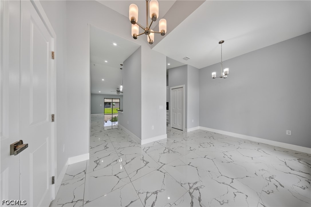 3 Bed SingleFamilyResidence for Sale in Lehigh Acres, photo 7