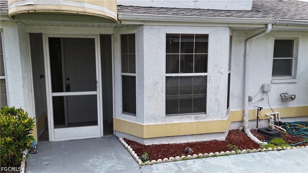 2 Bed Pool Home for Sale in Lehigh Acres, photo 7