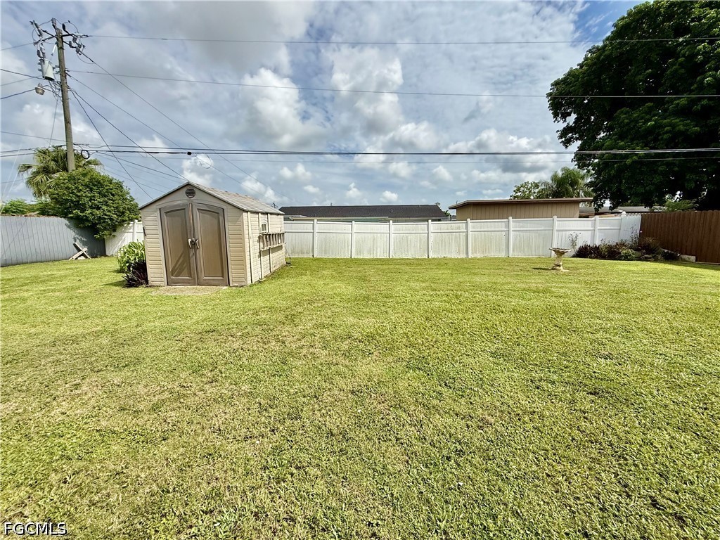 3 Bed SingleFamilyResidence for Sale in Wedgewood, FL — photo 7