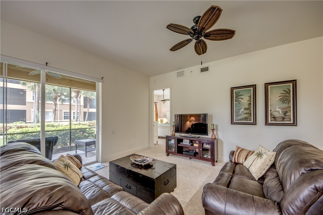 2 Bed Condominium for Sale in Tuscany Court, FL, $250,000 — photo 7
