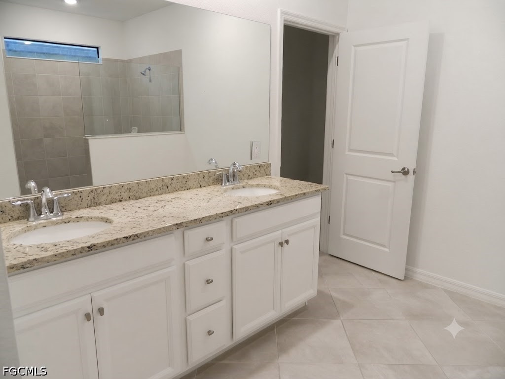3 Bed SingleFamilyResidence for Sale in Portico, FL — photo 7