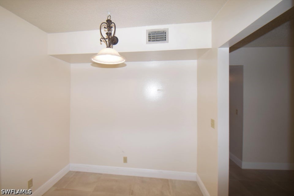 2 Bed Condominium for Sale in Not Applicable, FL, $2,300 — photo 7